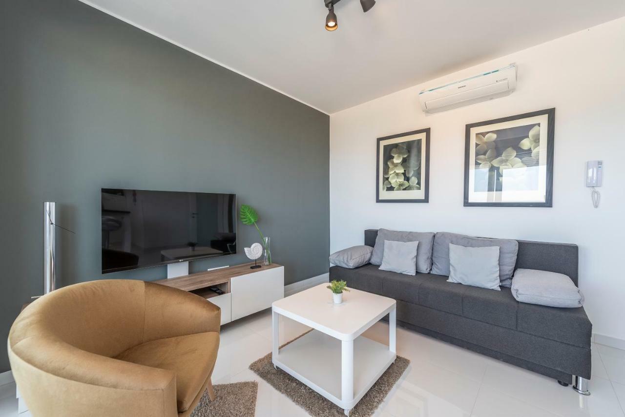 Adris 2 Luxury Modern Apartment With A Pool Novalja Kültér fotó