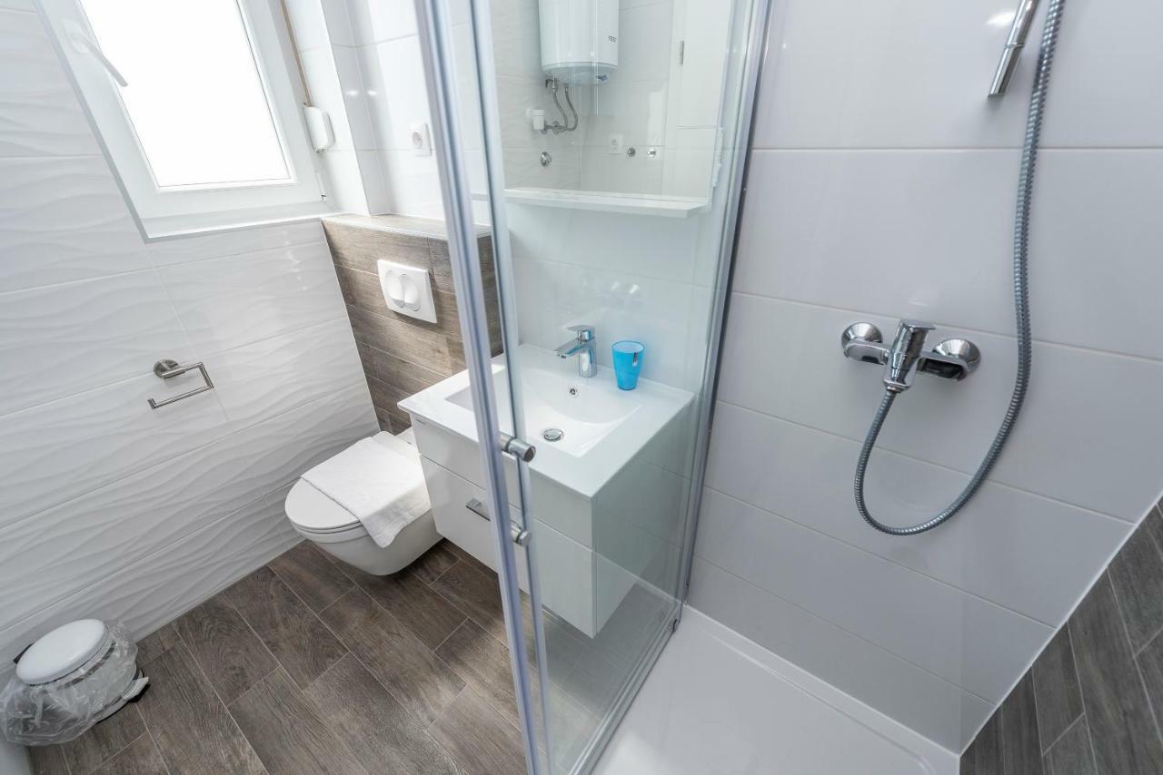 Adris 2 Luxury Modern Apartment With A Pool Novalja Kültér fotó