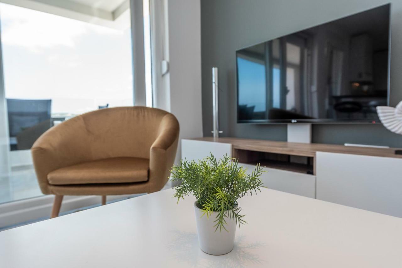 Adris 2 Luxury Modern Apartment With A Pool Novalja Kültér fotó